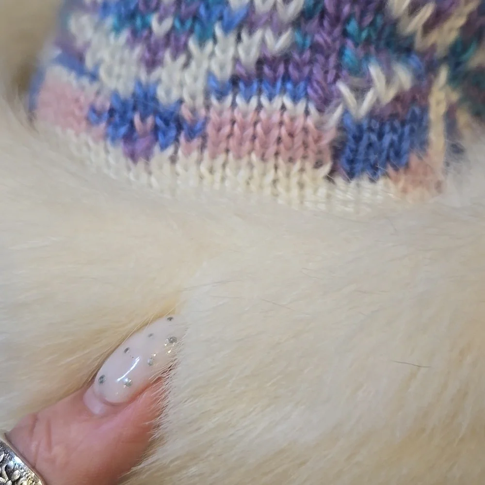 New Vintage Aris Isotoner Snowflake Pattern Knit Thermal Faux Fur Hat - Picture 5 of 9